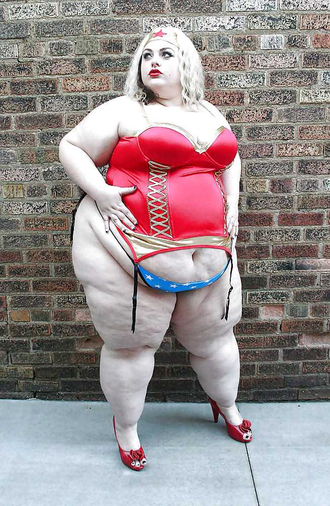 BBW chubby supersize big tits huge ass women 1