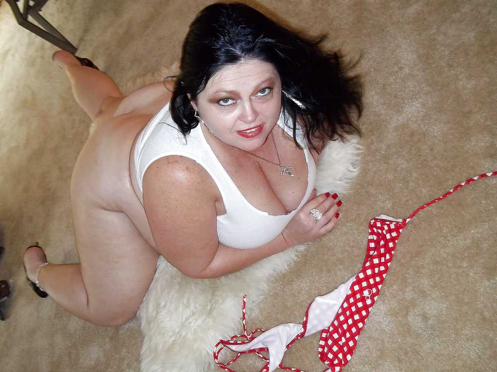 BBW chubby supersize big tits huge ass women 4