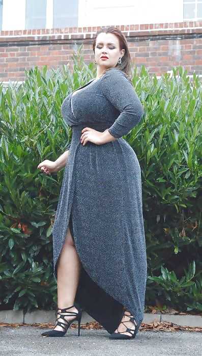 Curvy Beauties 127 Clothed Edition